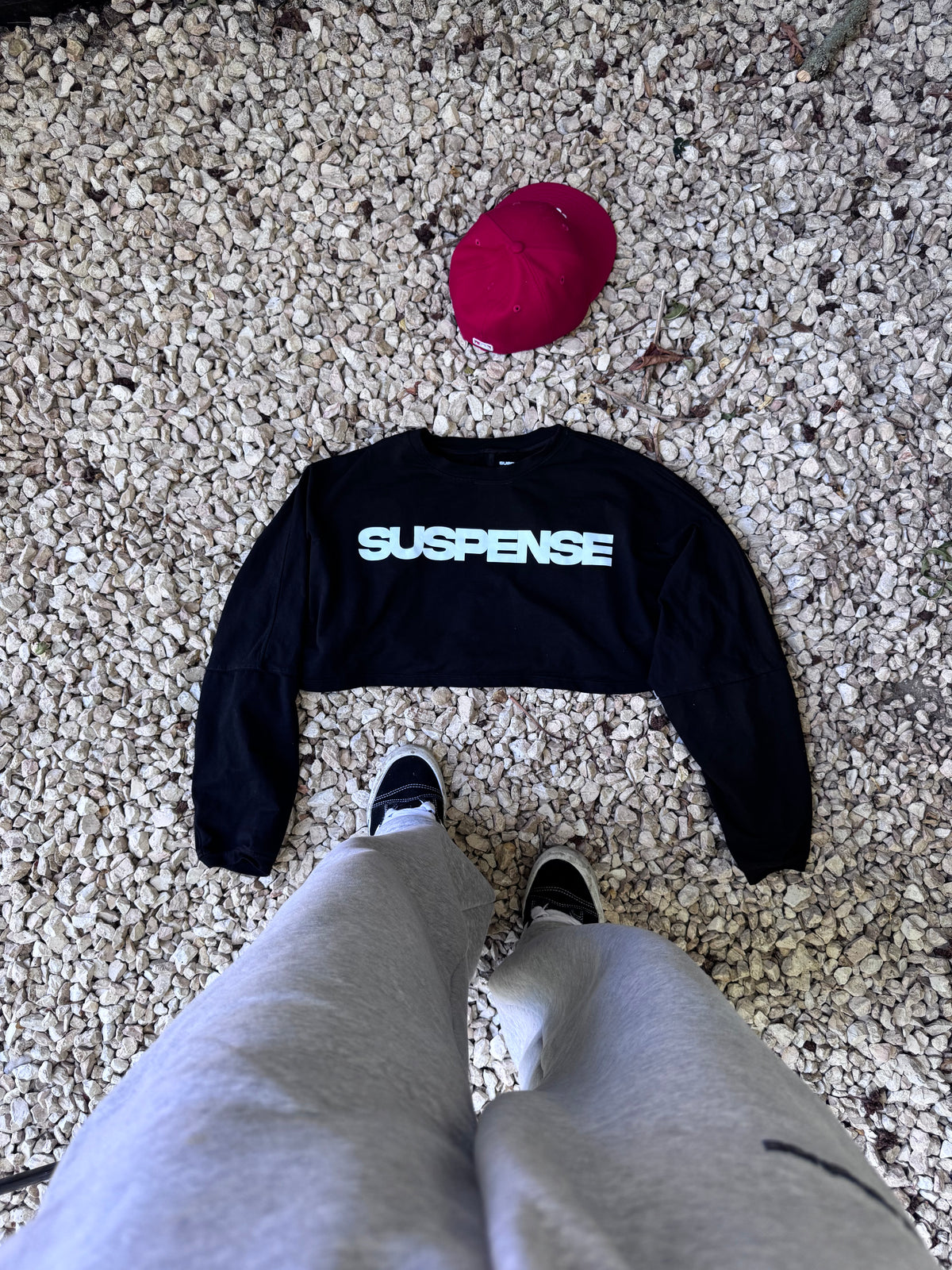 Suspense cropped longsleeve Black